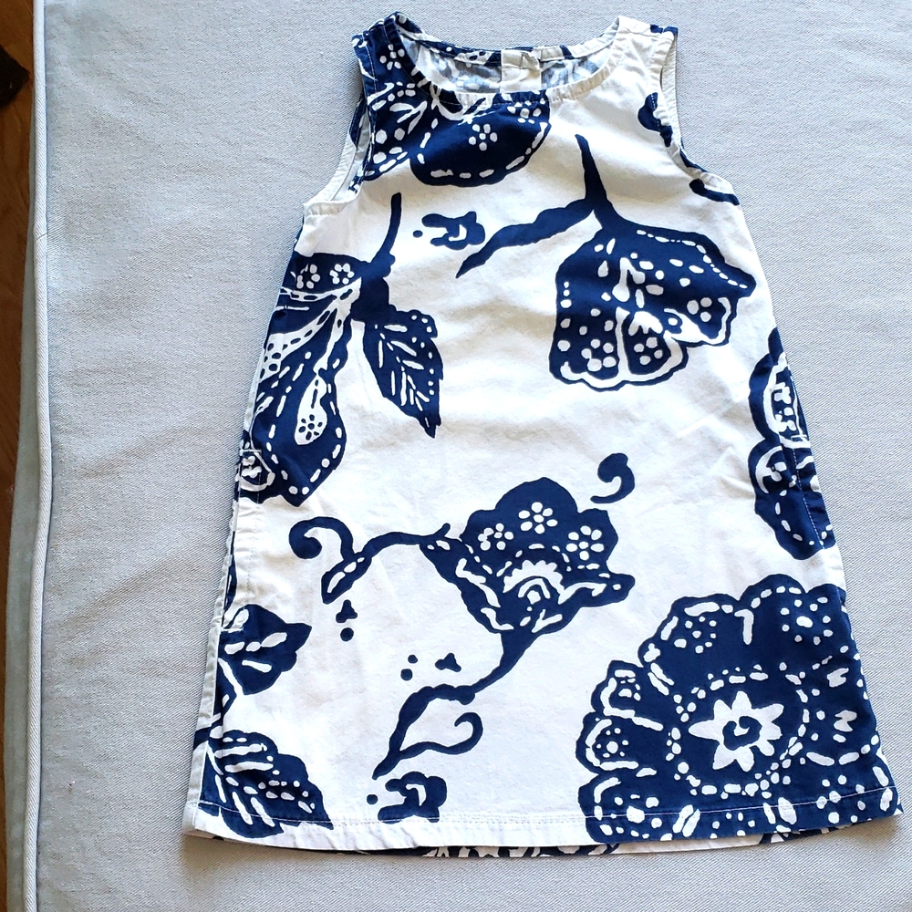 Summer dress size 4